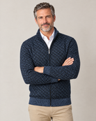 Mathis cardigan zippé à col montant, coloris bleu marine, photo lifestyle