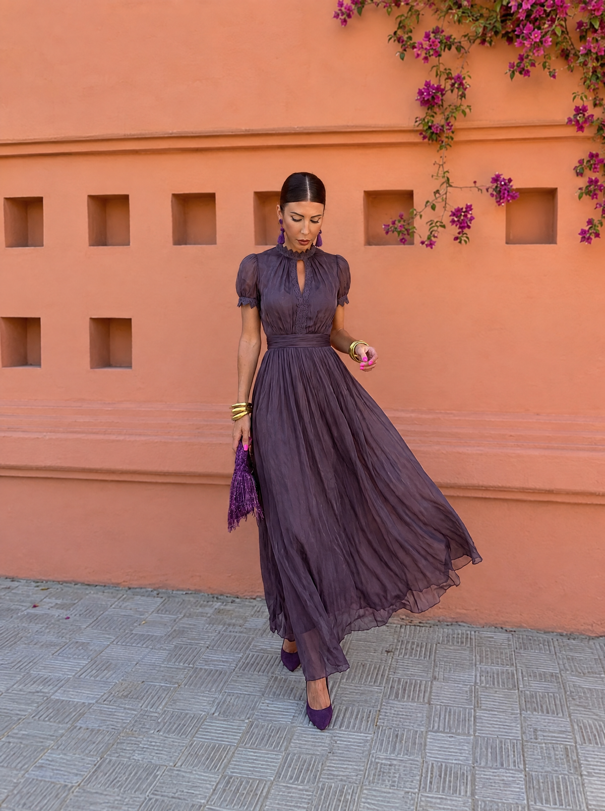 Inès robe longue élégance intemporelle, coloris aubergine